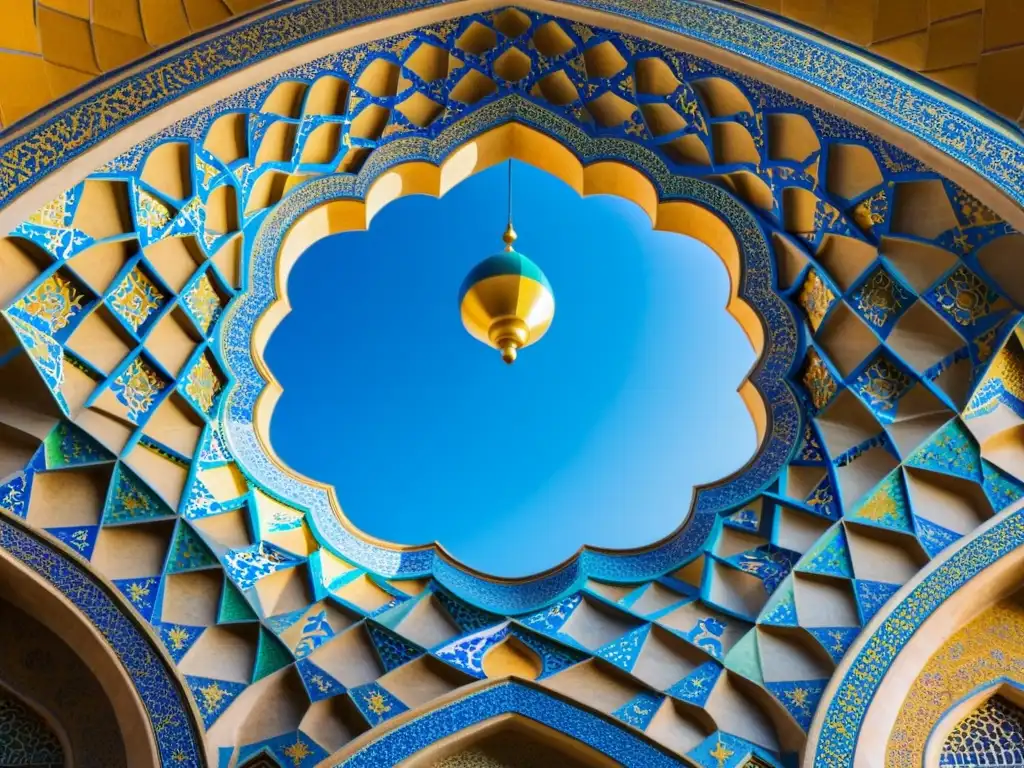 Detalle impresionante de la cúpula de la Mezquita Sheikh Lotfollah en Isfahán, Irán