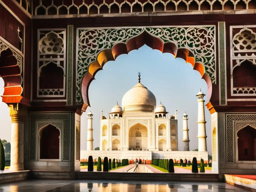 Detalle del intrincado arte islámico en el interior del Taj Mahal, Agra, con juegos de luz y sombra en marmol blanco