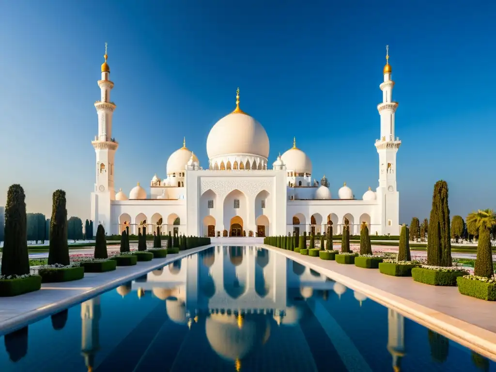 Espectacular mezquita del Sheikh Zayed en Abu Dhabi, bañada por la cálida luz del atardecer