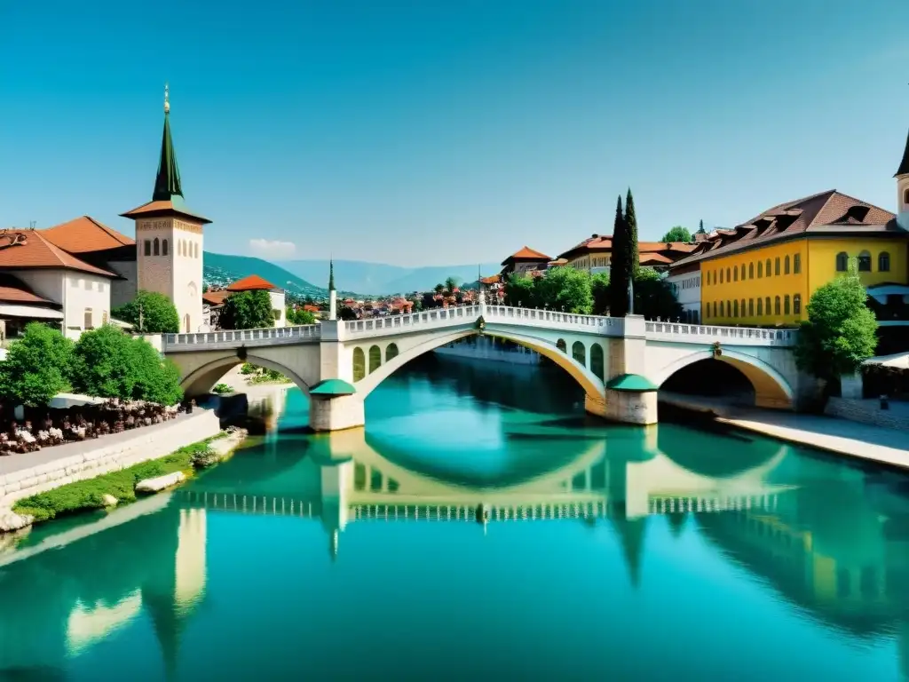 El icónico Puente Latino en Sarajevo, con las aguas turquesas del río Miljacka y el vibrante paisaje urbano de fondo