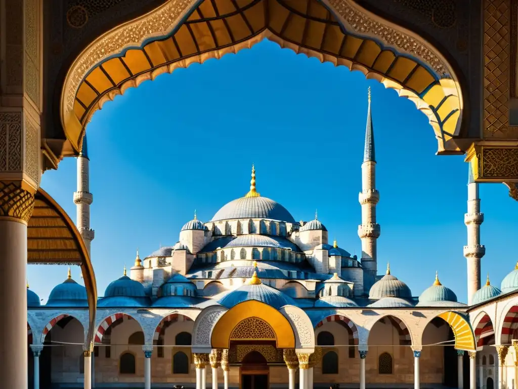 La majestuosa Mezquita Azul de Estambul destaca contra el cielo azul