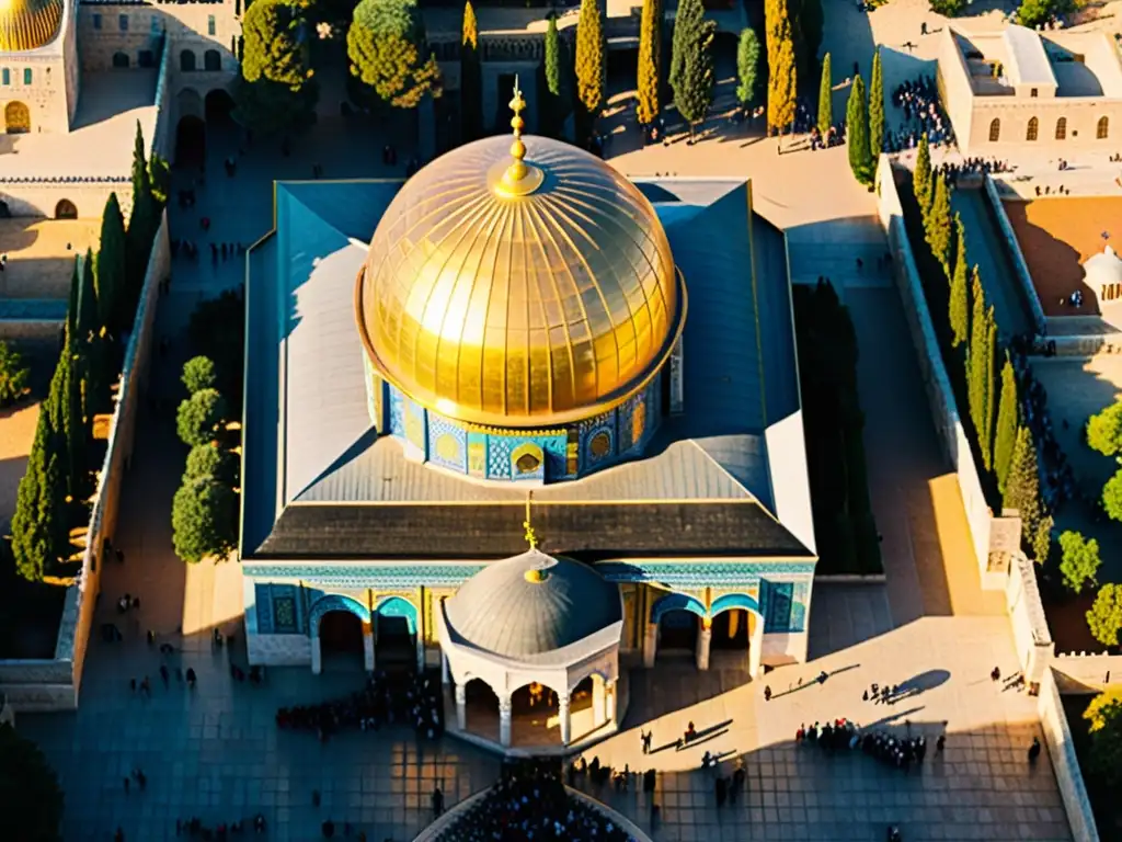 Vista detallada de la Cúpula de la Roca en Jerusalén islámica, con fieles y visitantes